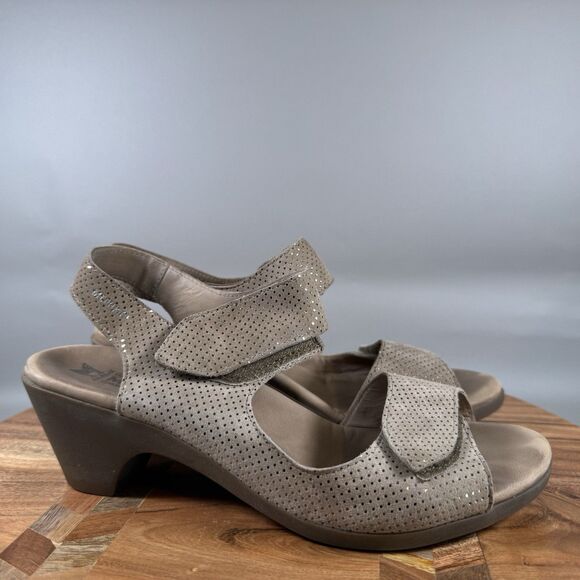MEPHISTO 'Cecila' Taupe Liz Leather Dress Sandals EUR 37 US 6.5 Adjustable - Picture 1 of 7
